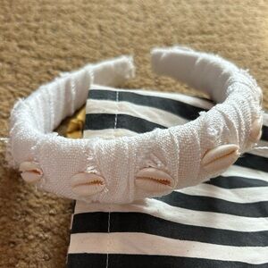 New Anthropologie cowrie shell white headband